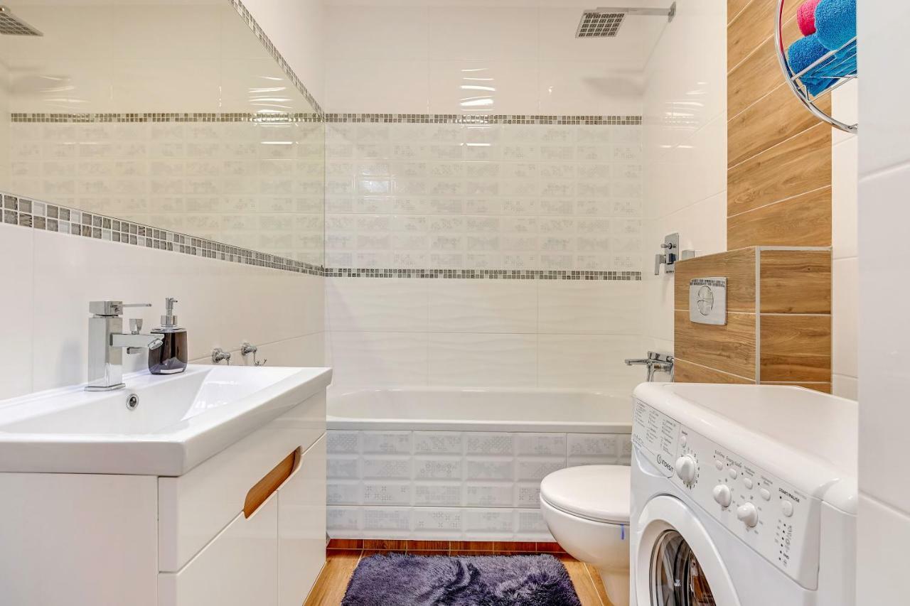 Platinium Spectrum Apartment غدانسك المظهر الخارجي الصورة