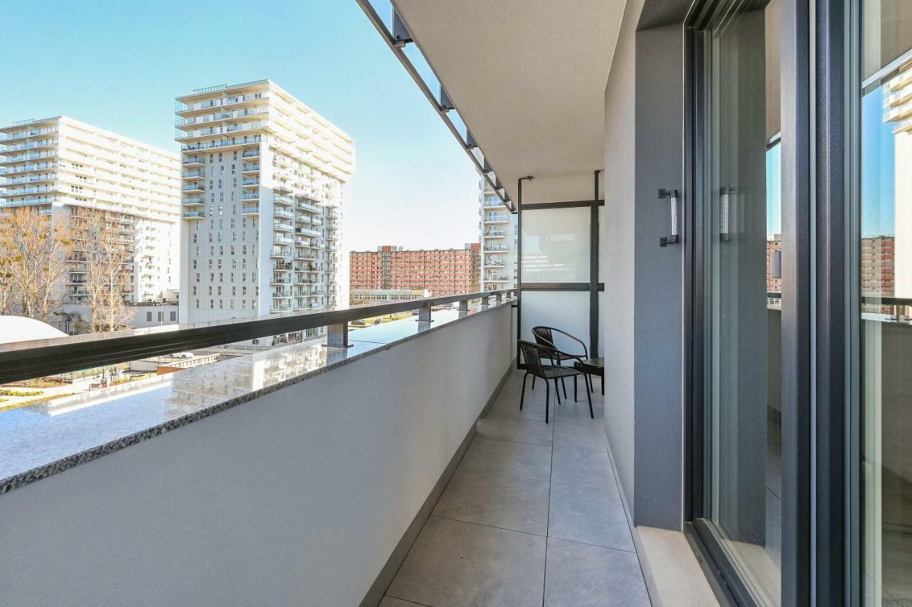 Platinium Spectrum Apartment غدانسك المظهر الخارجي الصورة
